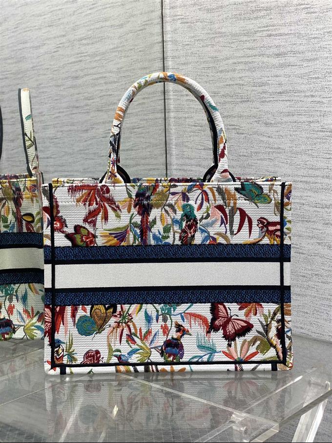 2025228Y580P20381389