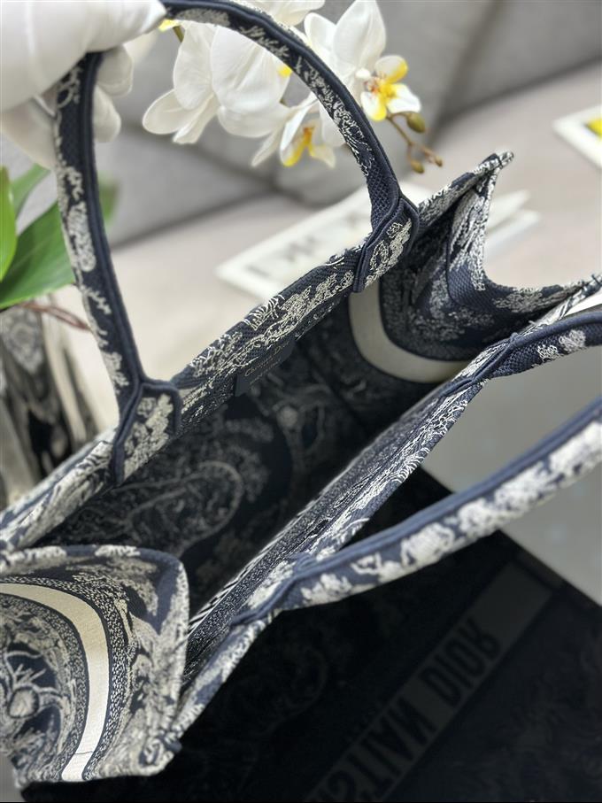 2025228Y580P203814707