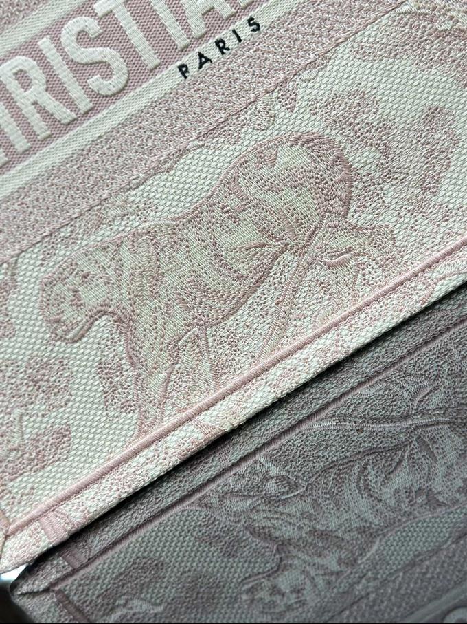 2025228Y580P203814769