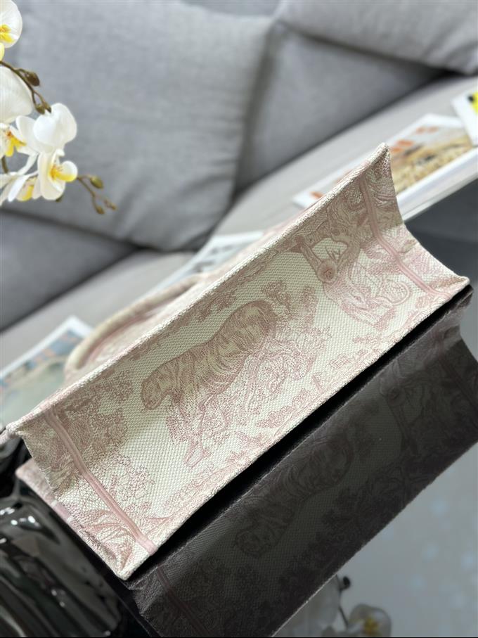 2025228Y580P203814832