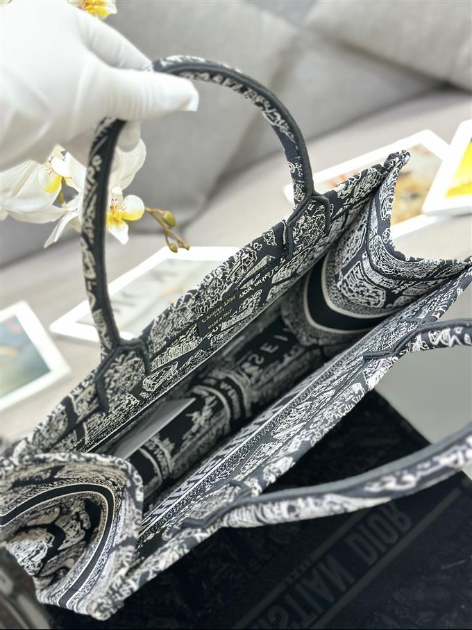 2025228Y580P203815983