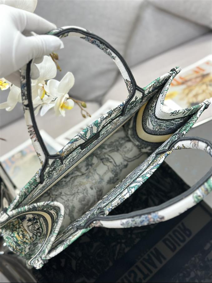 2025228Y580P203816125