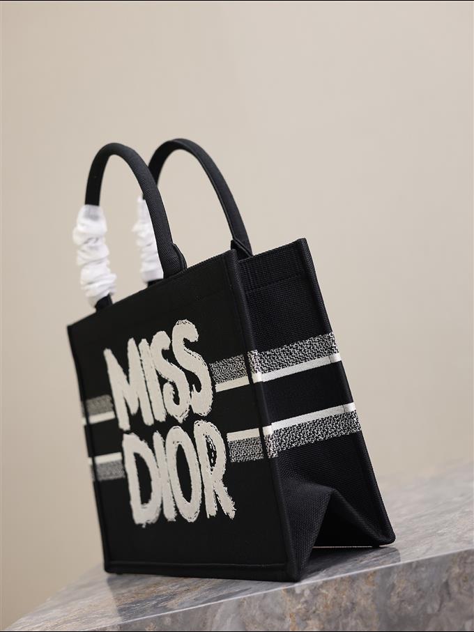 2025228Y580P203816793