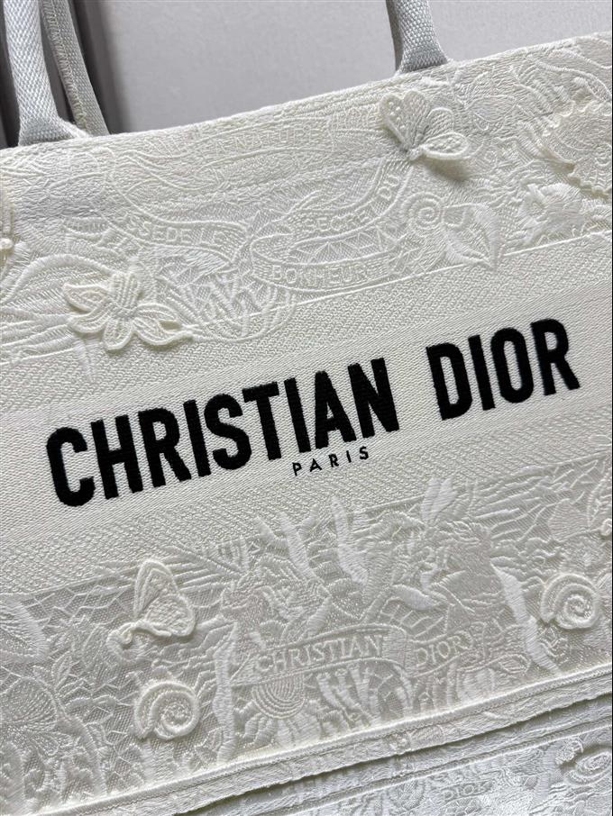 2025228Y580P20381712