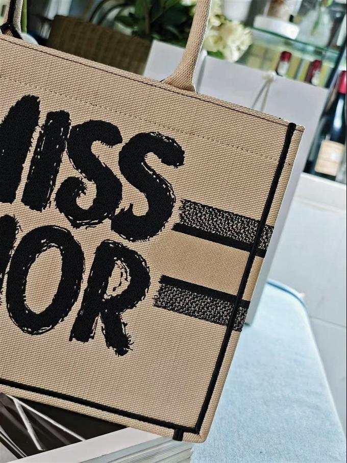 2025228Y580P203817902