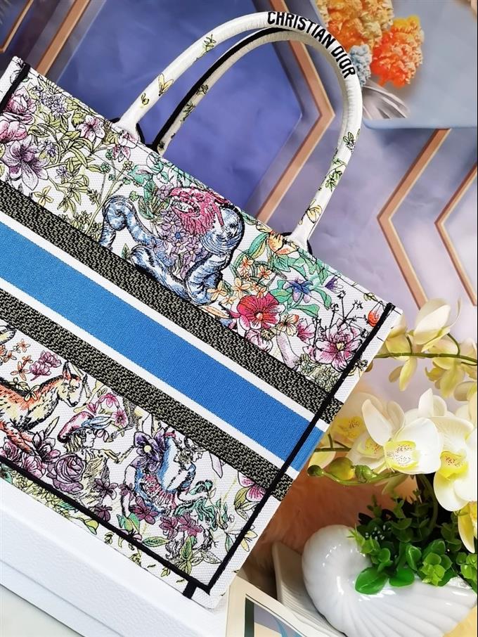 2025228Y580P203818758