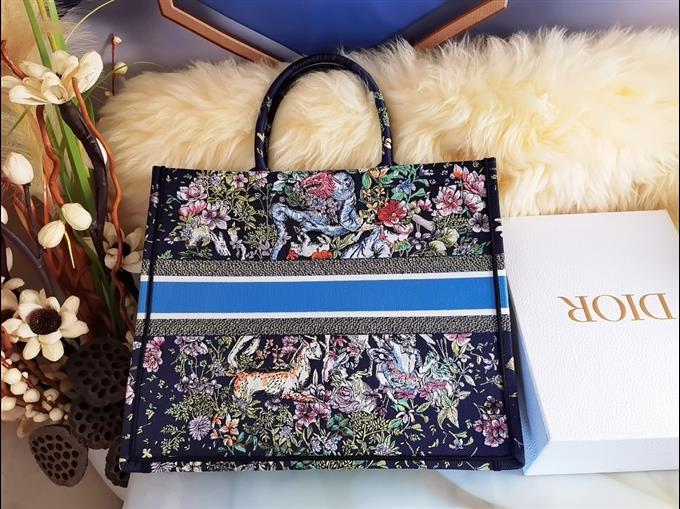 2025228Y580P20381923