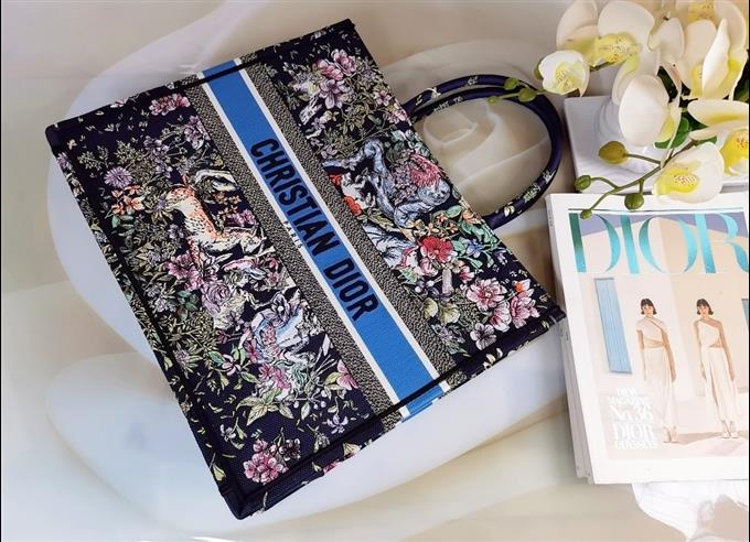 2025228Y580P20381970