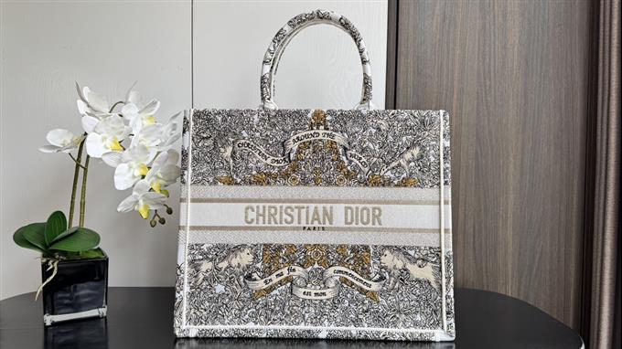 2025228Y580P203833462