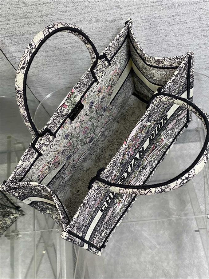 2025228Y580P212138722