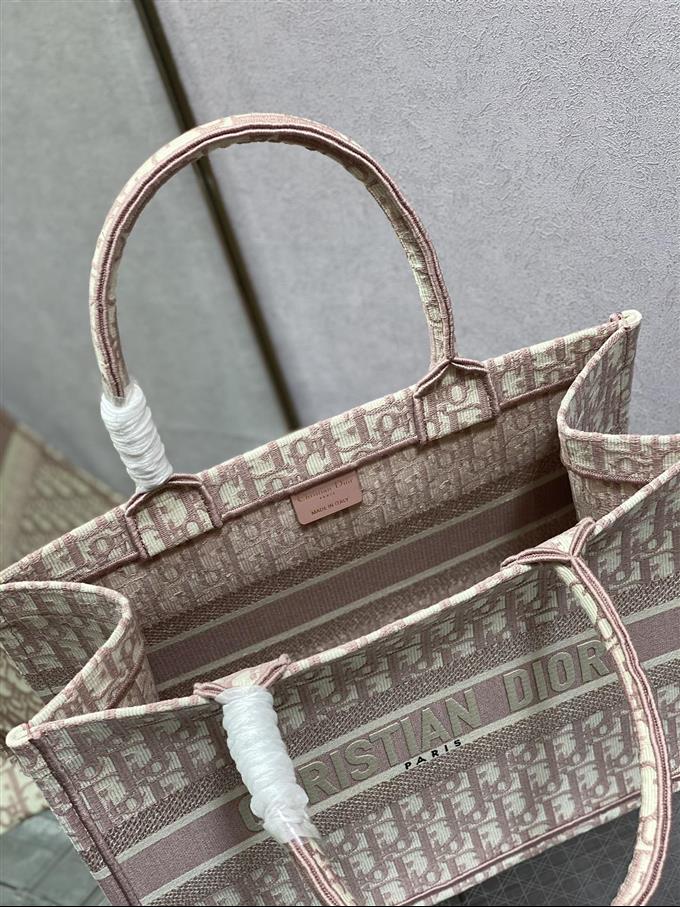 2025228Y580P212140872