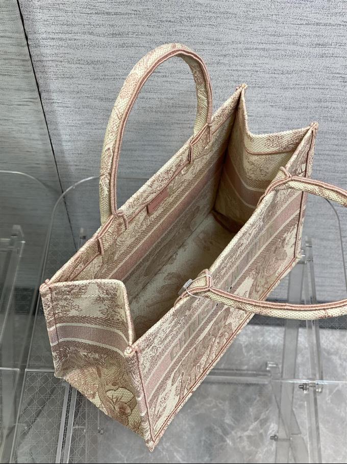 2025228Y580P212141489