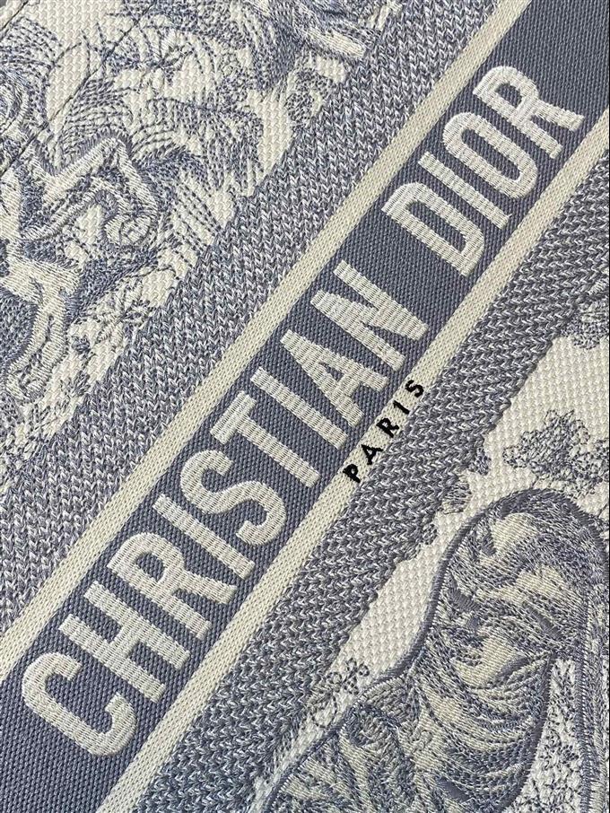 2025228Y580P212141537