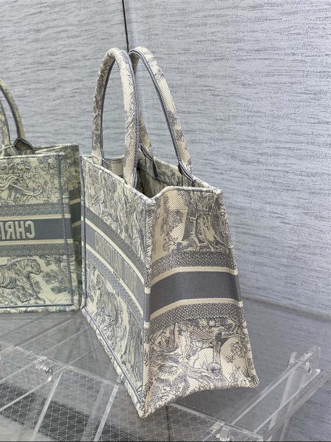 2025228Y580P212141601