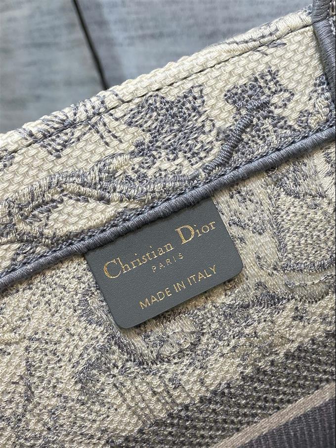 2025228Y580P212141649