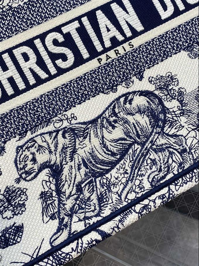 2025228Y580P212141696