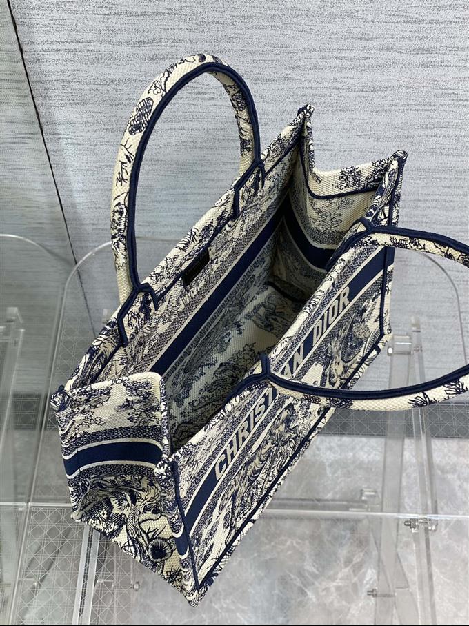 2025228Y580P212141776