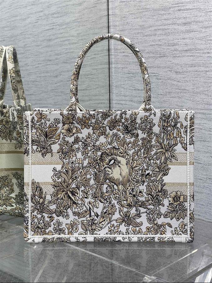 2025228Y580P212158971