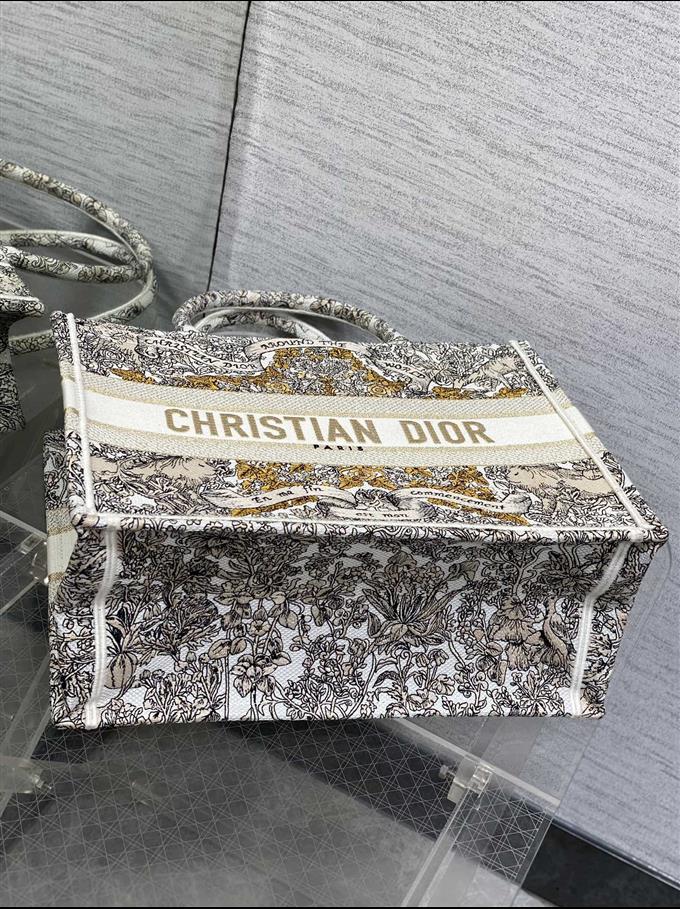 2025228Y580P212159585