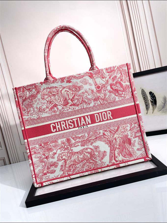 2025228Y600P203754735