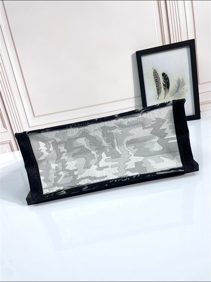 2025228Y600P203754940