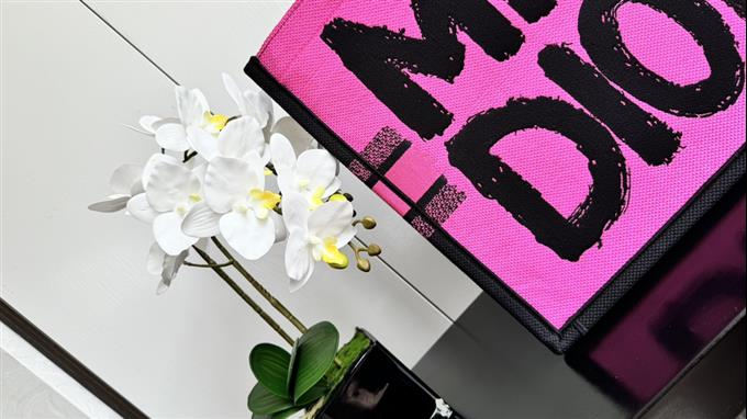 2025228Y600P20375740