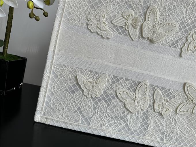 2025228Y600P203757658