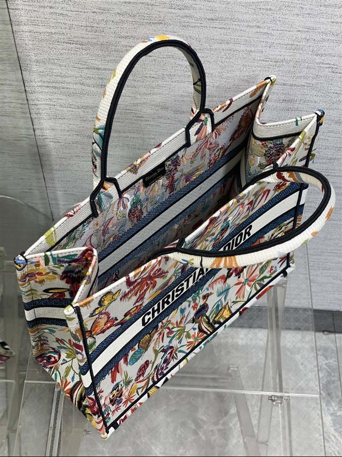 2025228Y600P203822923