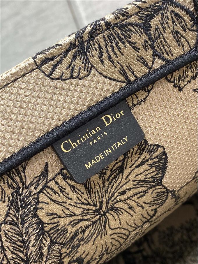 2025228Y600P203825916