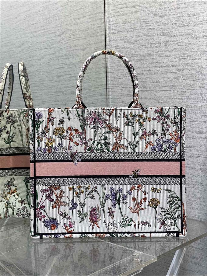 2025228Y600P203826688