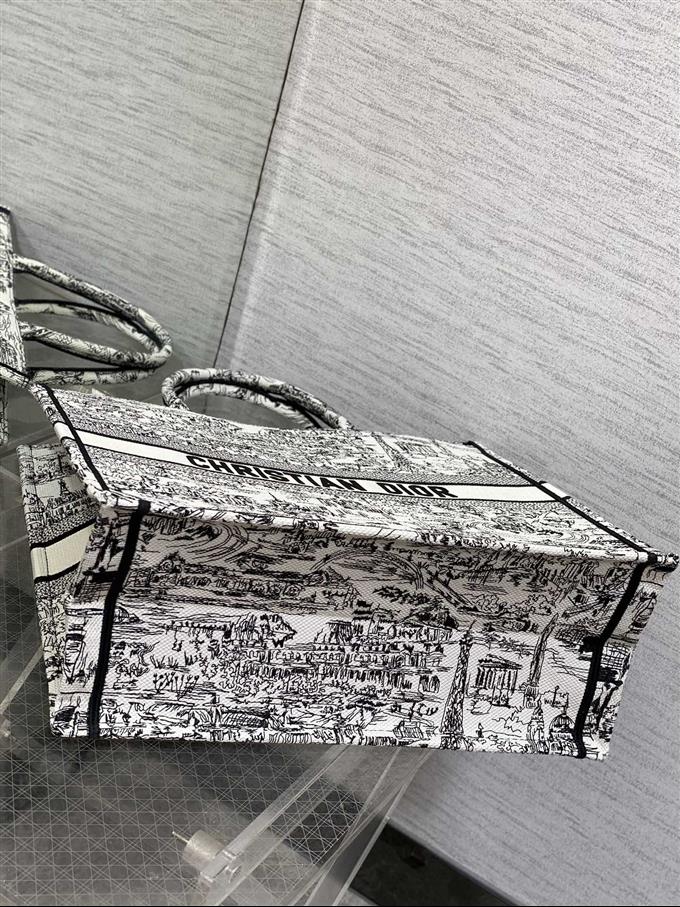 2025228Y600P203827441