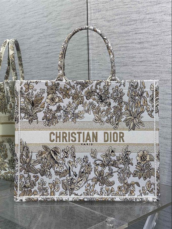 2025228Y600P212142237