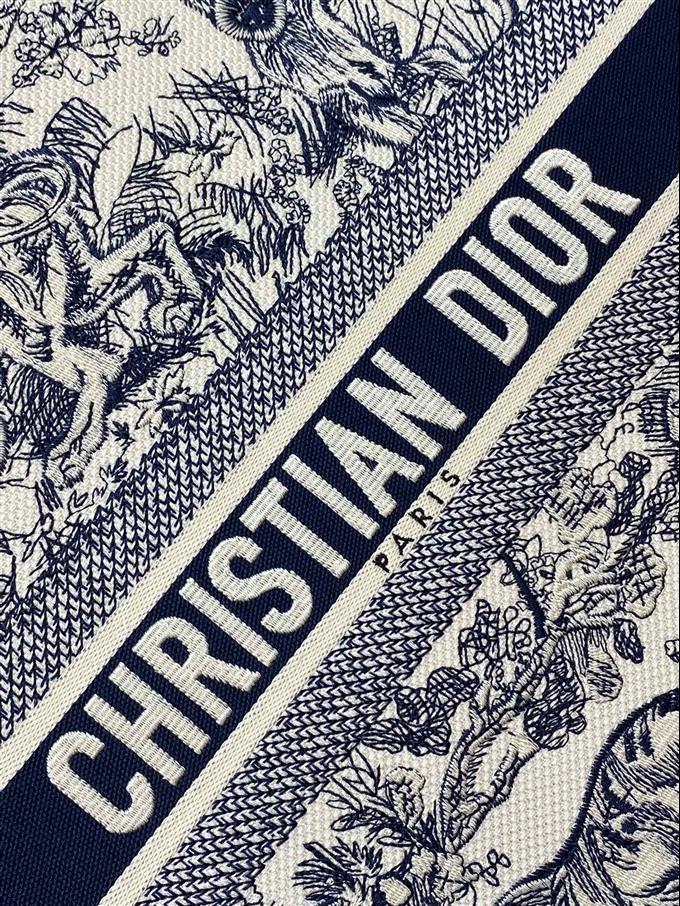 2025228Y600P212144399