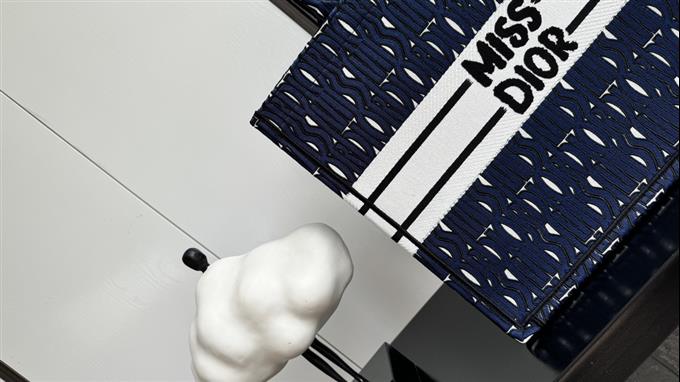 2025228Y600P21221778