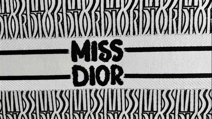 2025228Y600P21221906