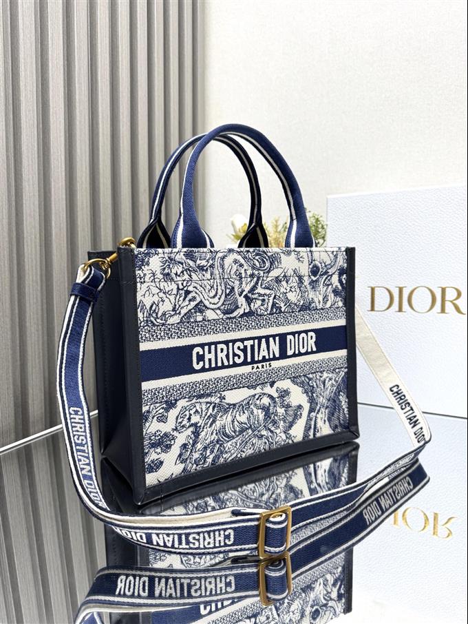 2025228Y650P203828236