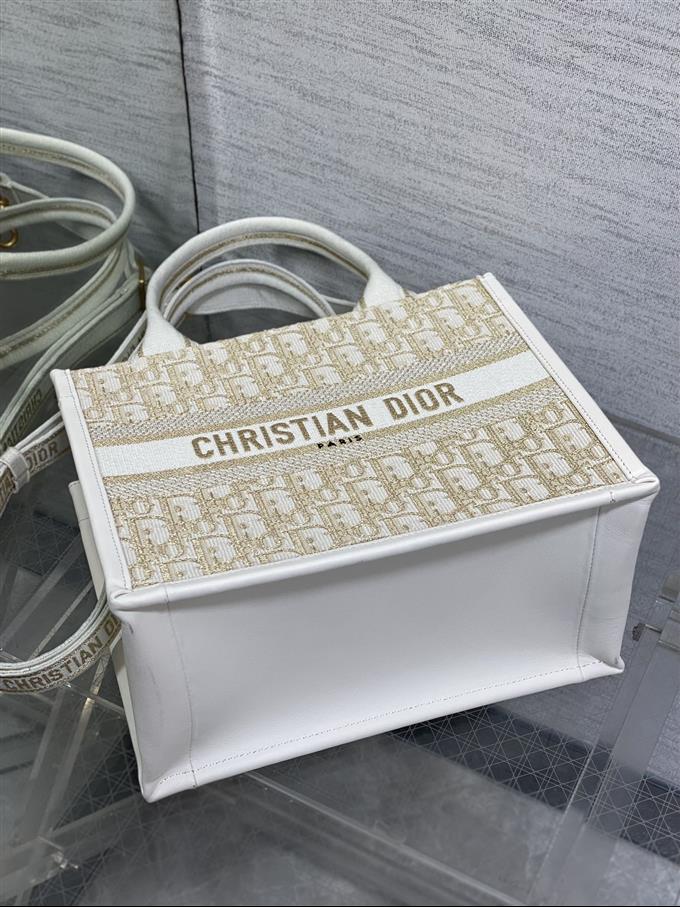 2025228Y650P21225277