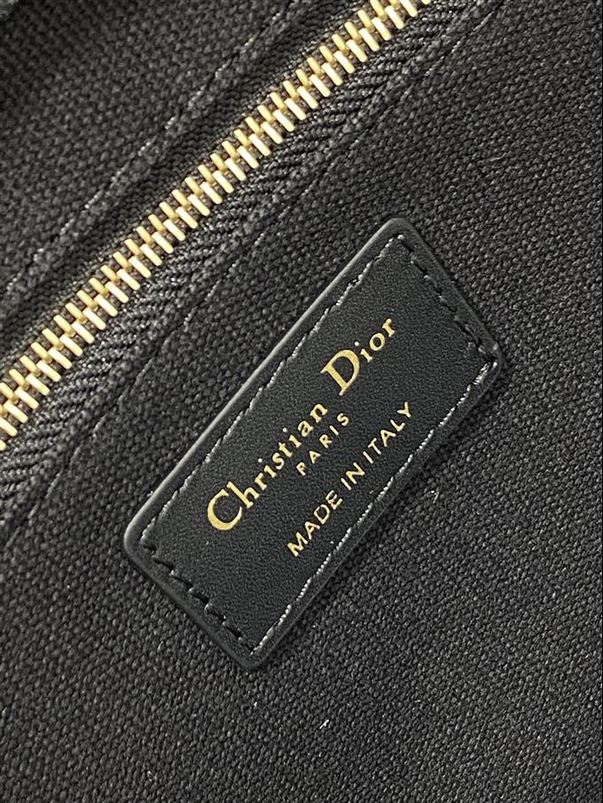 2025228Y650P21226283