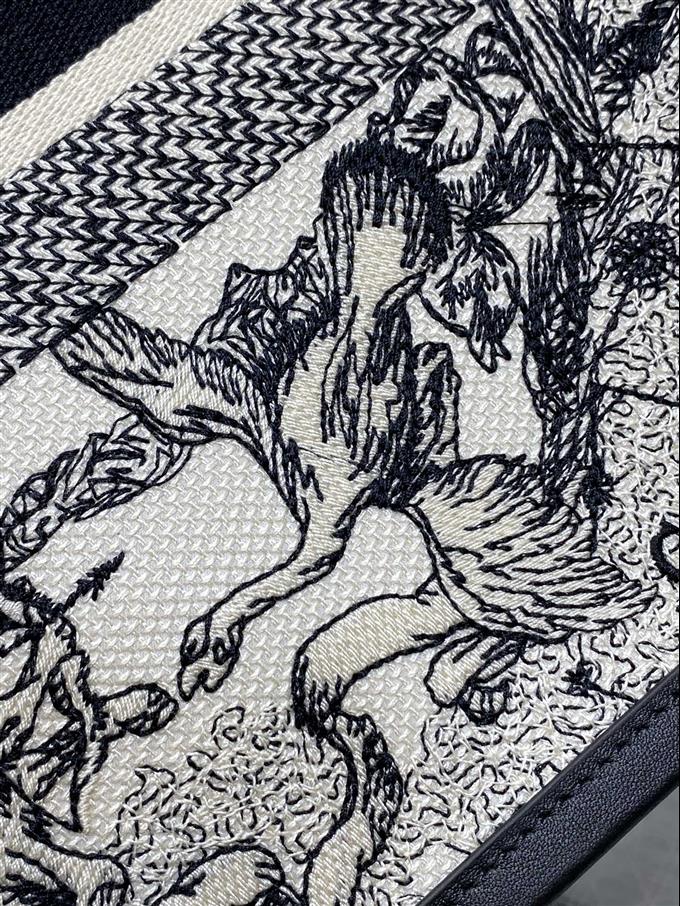 2025228Y700P21228206