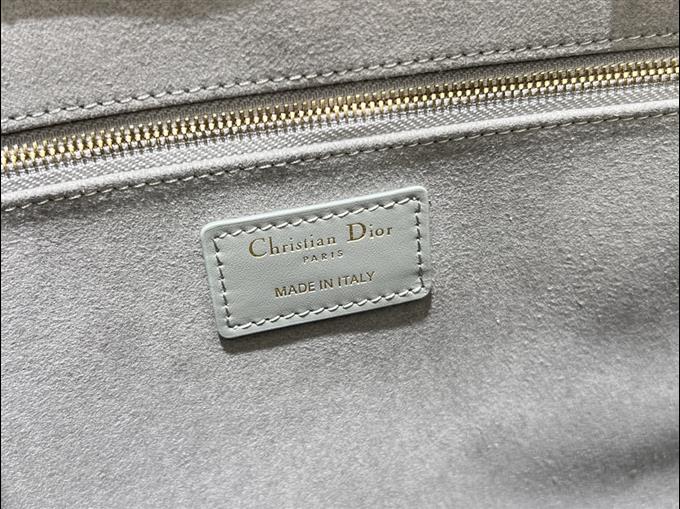 2025228Y800P20383139