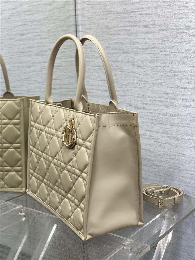 2025228Y800P212148731