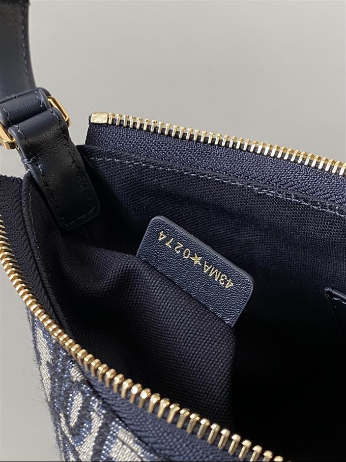 2025228Y530P20533462