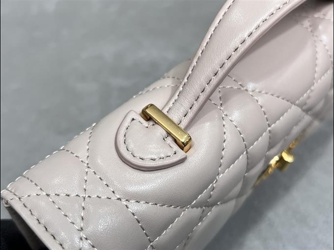 2025228Y580P20535953