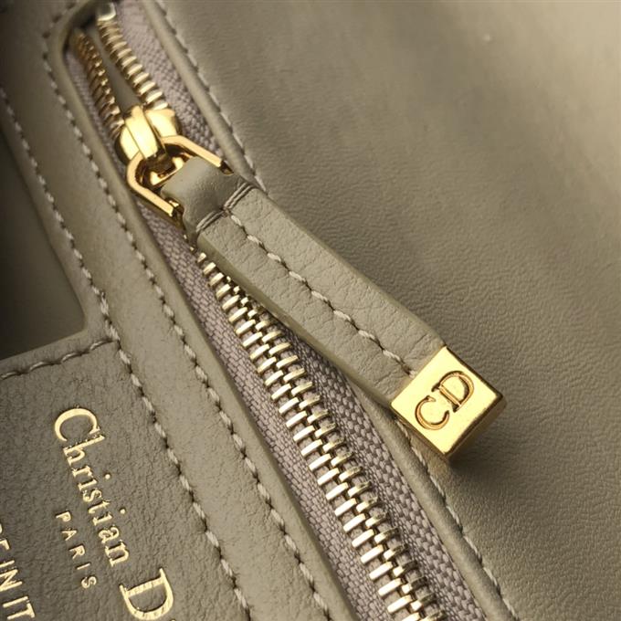 2025228Y900P20531509