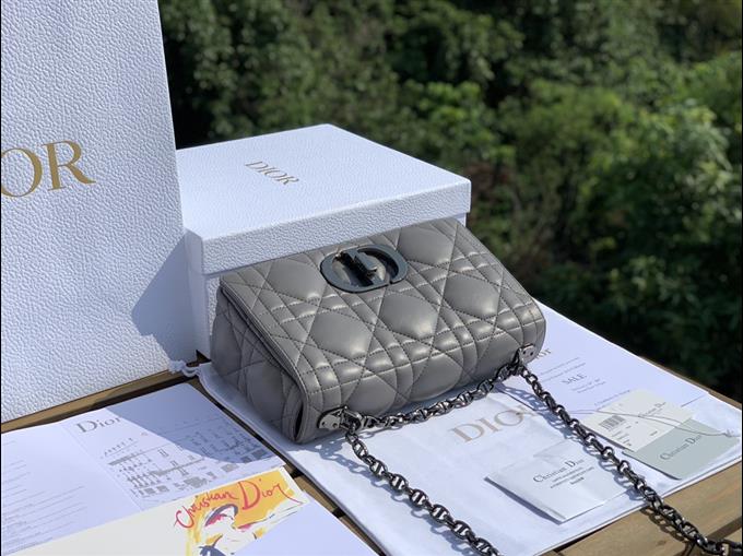 2025228Y950P20532116