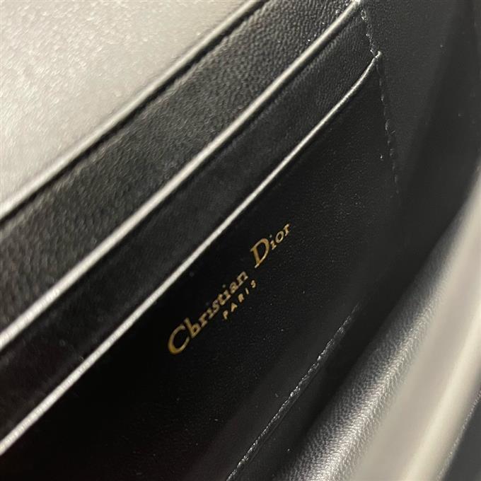 2025228Y600P222151712