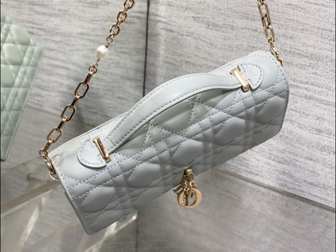 2025228Y600P222152233