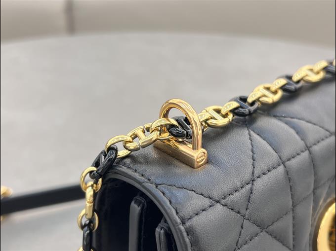 2025228Y650P222129869