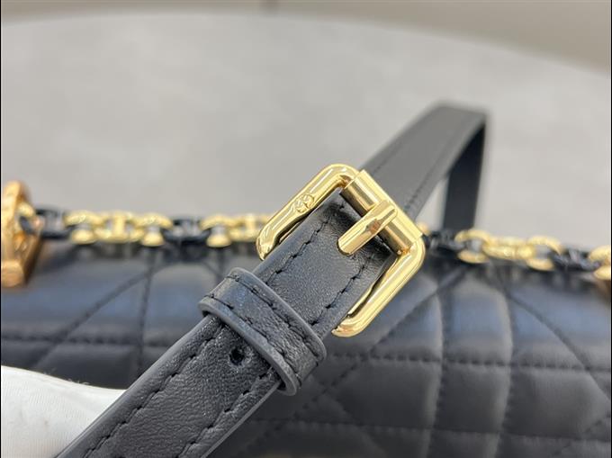 2025228Y650P222129885