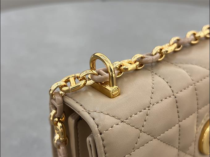 2025228Y650P22213055